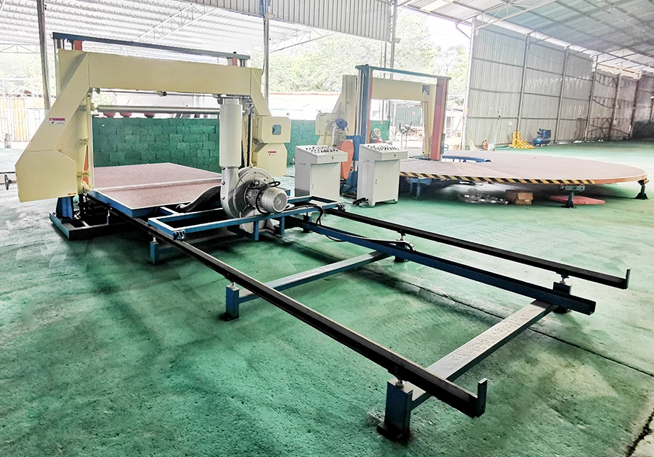 Foam Rubber Cutting Machine